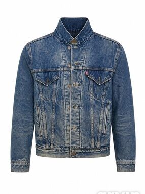VINTAGE Levi's Faded Blue Denim Jacket